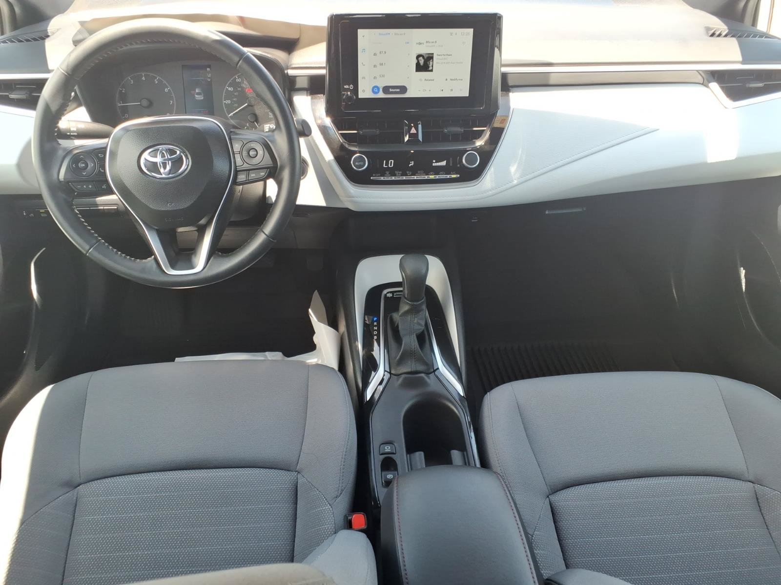 Certified 2025 Toyota Corolla SE FWD image 11