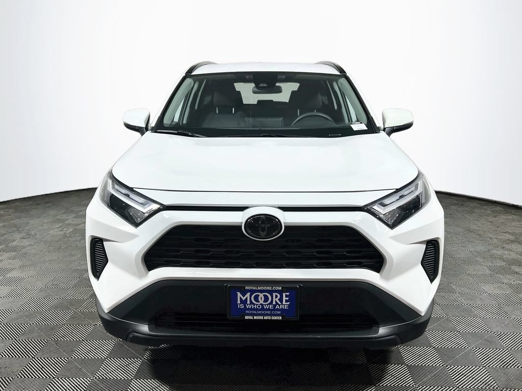 Certified 2025 Toyota RAV4 XLE AWD/4WD image 2