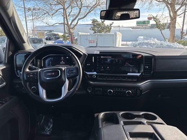 Certified 2025 GMC Sierra 1500 SLT image 33