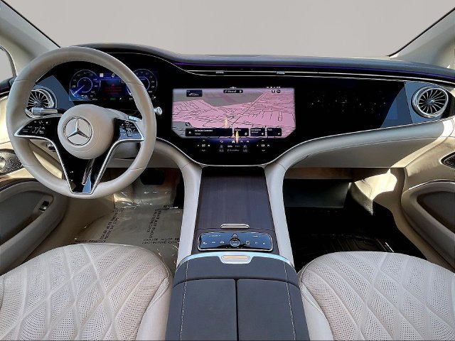 Used 2022 Mercedes-Benz EQS 580 4MATIC Sedan image 9