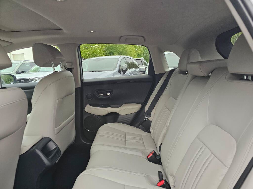 New 2027 Honda HR-V EX-L image 18