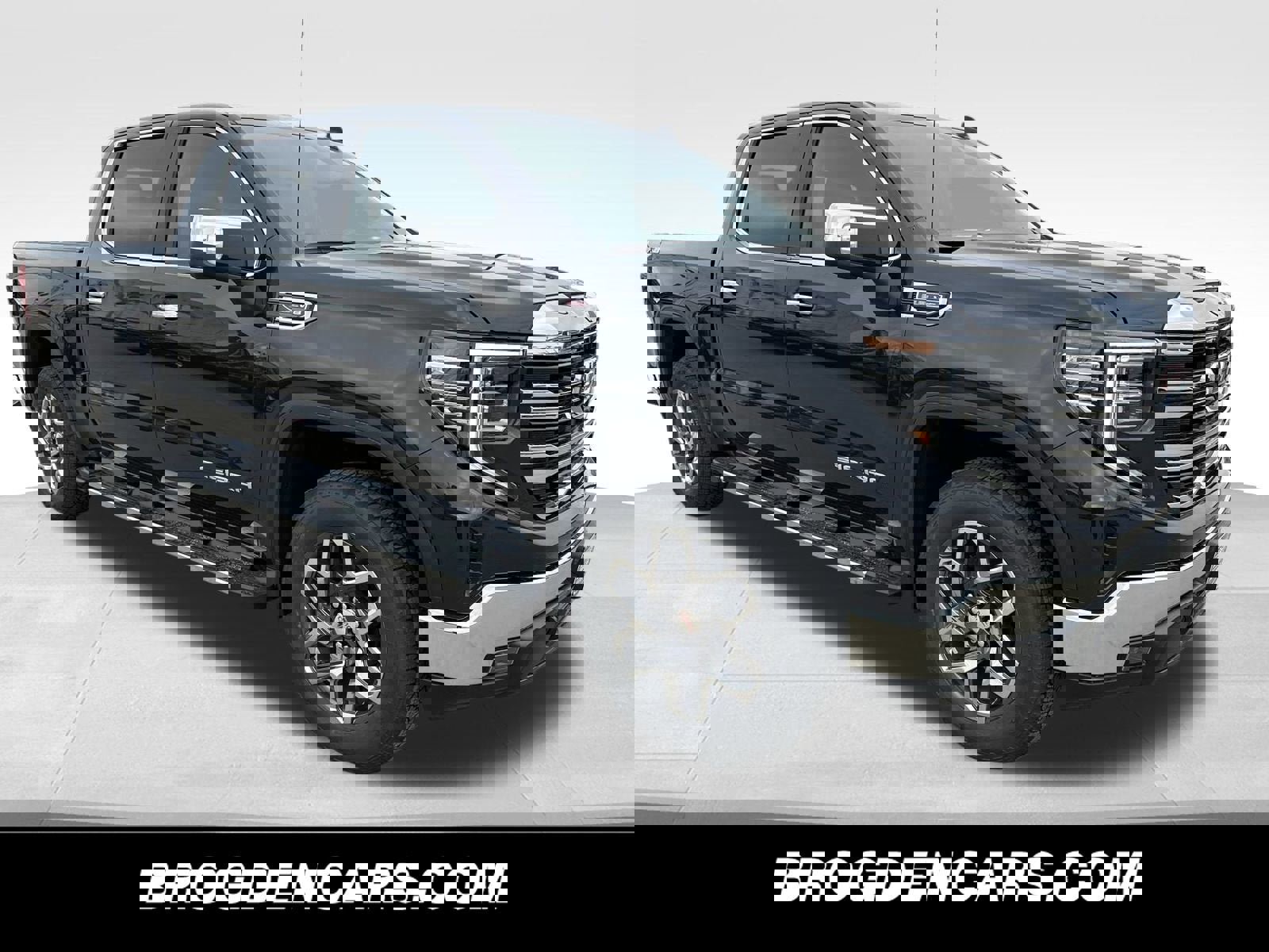 New 2026 GMC Sierra 1500 SLT w/ SLT Premium Package