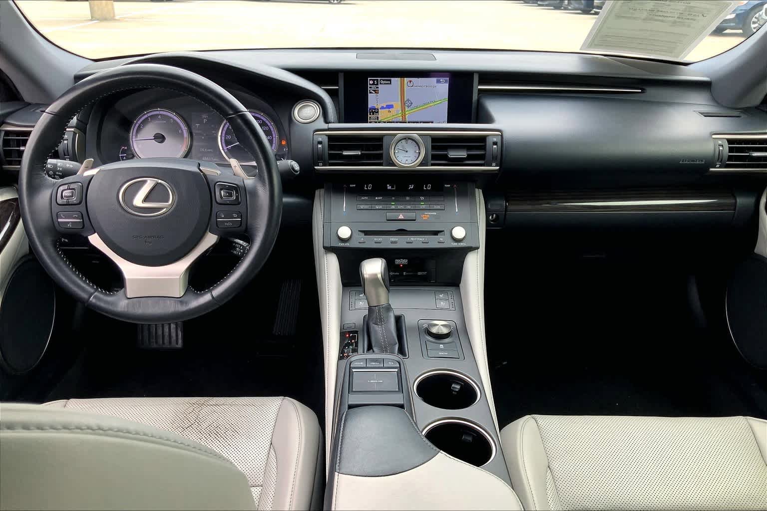 Used 2015 Lexus RC 350 w/ Luxury Package image 16