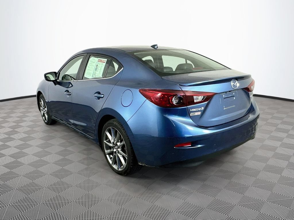 Used 2018 MAZDA MAZDA3 Touring FWD image 7