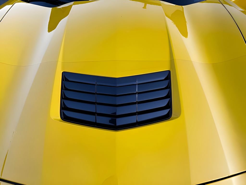 Used 2015 Chevrolet Corvette Stingray Coupe w/ 2LT Preferred Equipment Group image 11