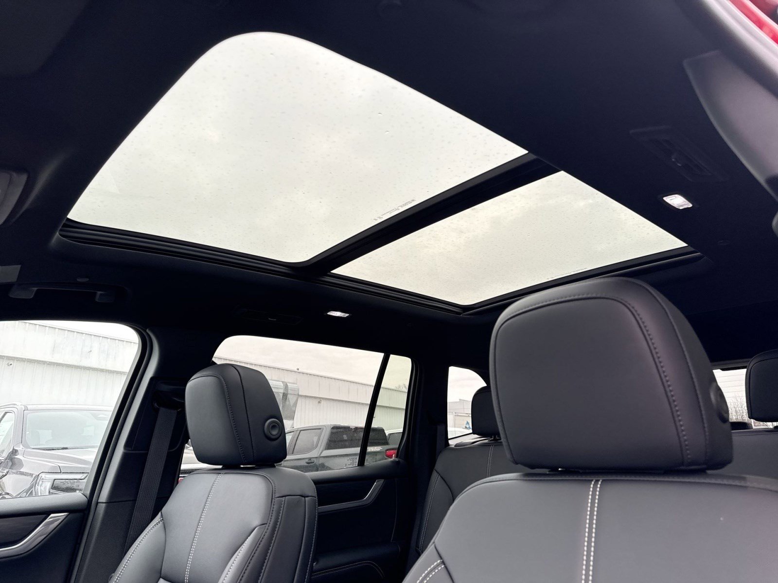 New 2026 GMC Acadia Elevation w/ Elevation Premium Package image 16