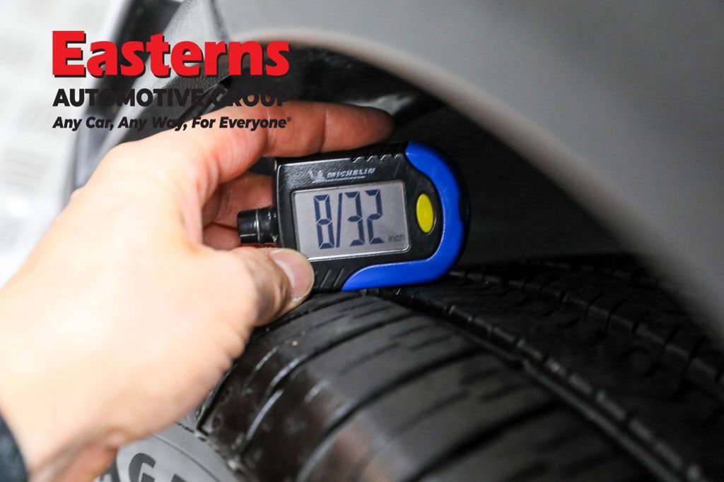 Used 2023 Mercedes-Benz GLC 300 4MATIC Coupe image 30