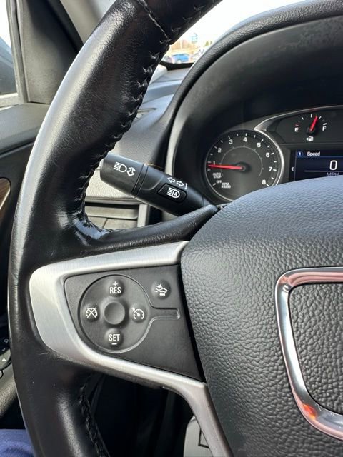 Used 2020 GMC Terrain SLE w/ Driver Convenience Package image 25