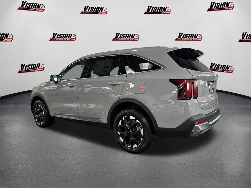 New 2026 Kia Sorento S image 7