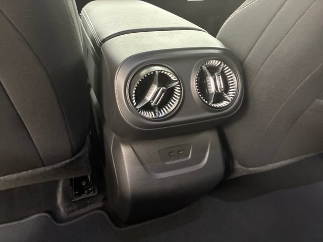 Certified 2025 Chevrolet Blazer EV LT AWD/4WD image 19