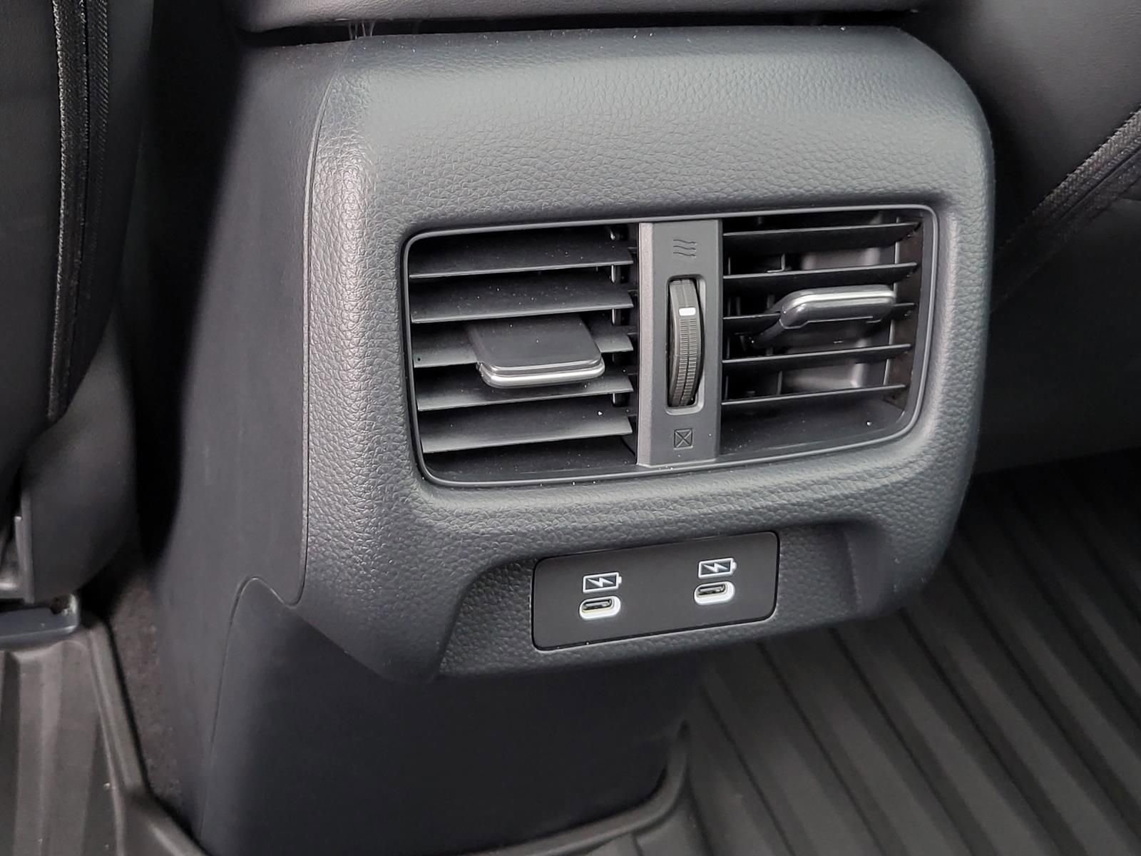 Used 2025 Acura ADX A-Spec image 14