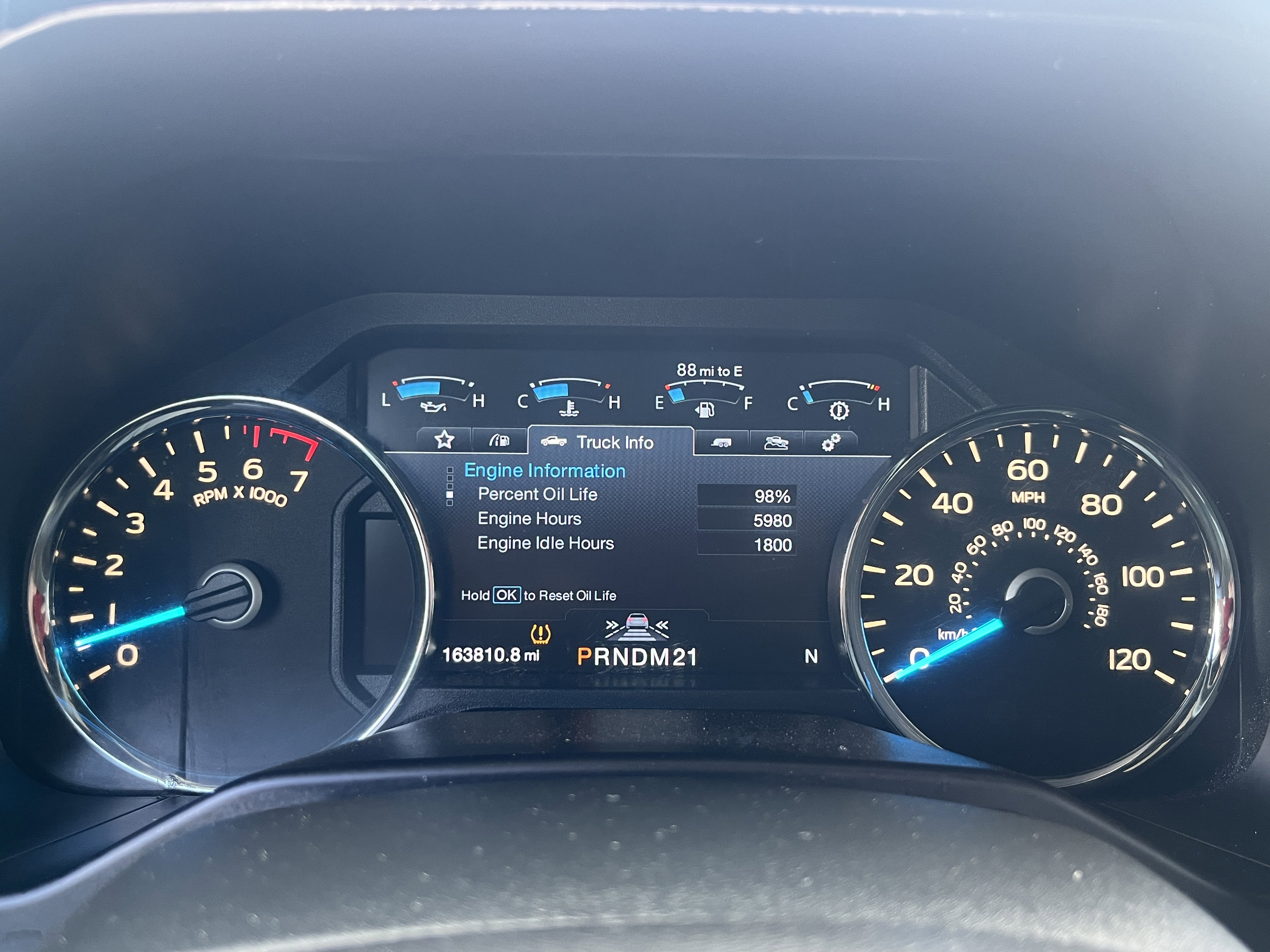 Used 2015 Ford F150 Platinum w/ Equipment Group 701A Luxury AWD/4WD image 18