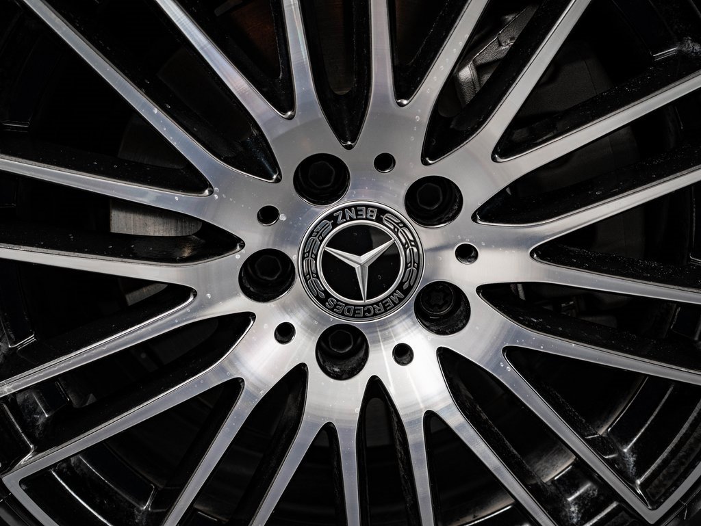 Used 2024 Mercedes-Benz C 300 4MATIC Sedan image 8