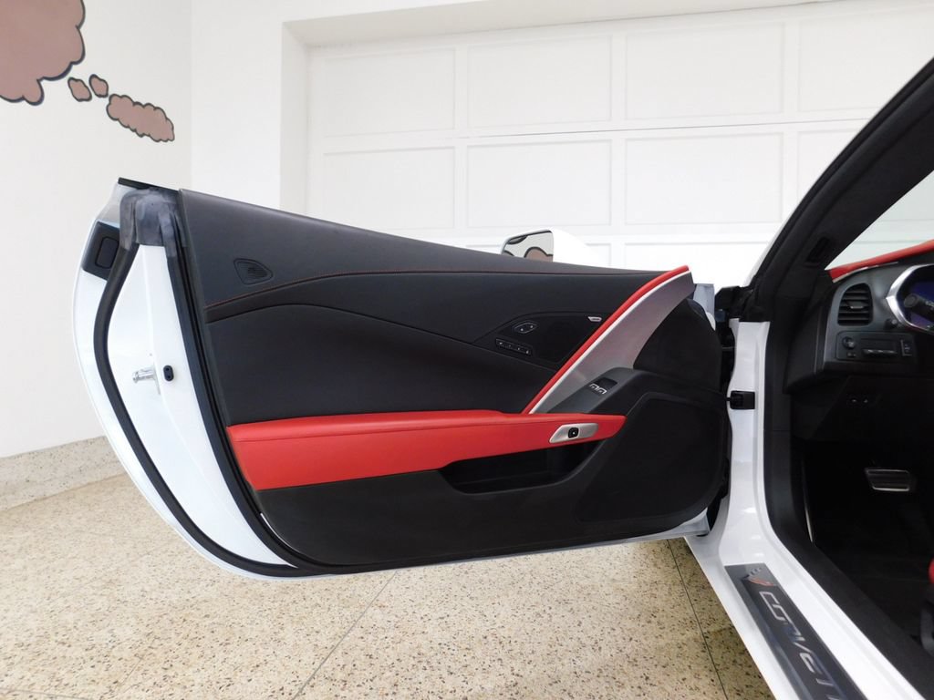 Used 2016 Chevrolet Corvette Stingray Convertible w/ 3LT Preferred Equipment Group RWD image 33