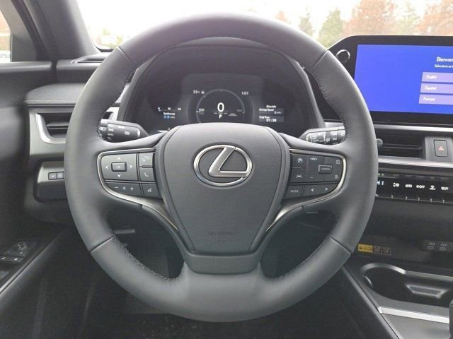 New 2025 Lexus UX 300h AWD image 31