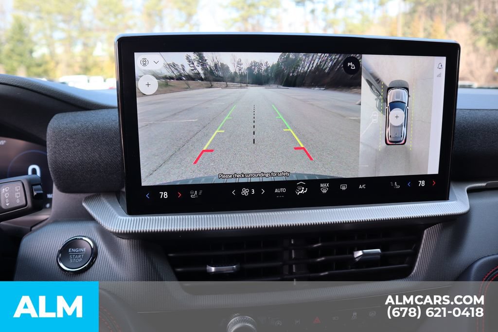 Used 2025 Ford Explorer ST-Line AWD/4WD image 34
