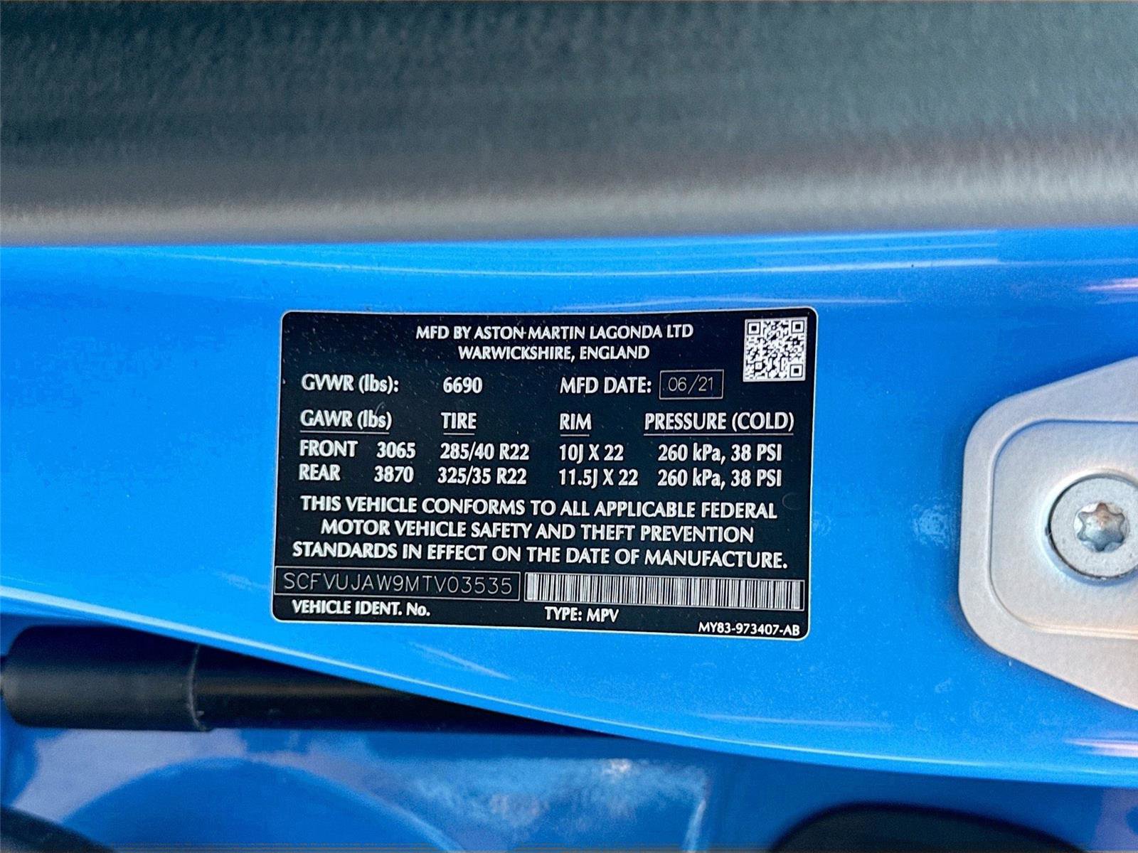 Used 2021 Aston Martin DBX image 30