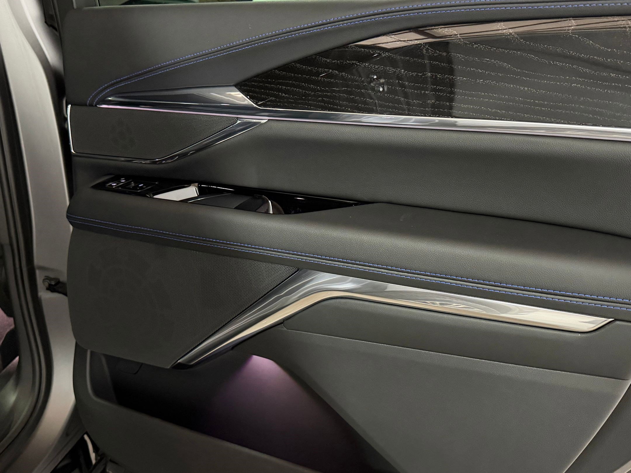 New 2026 Cadillac Escalade IQ Luxury 1 AWD/4WD image 46