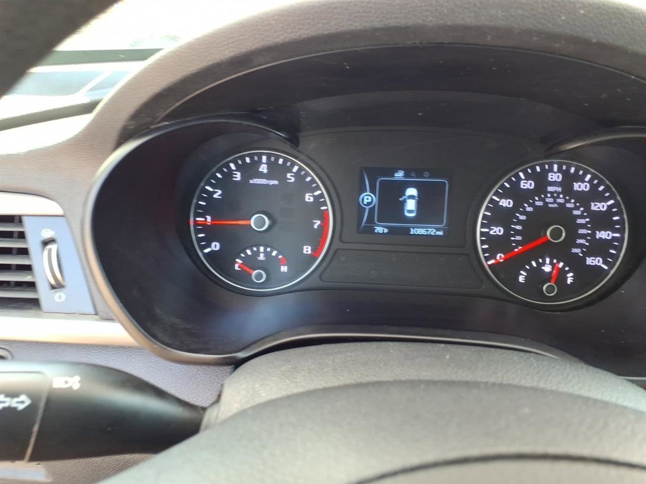 Used 2016 Kia Optima LX FWD image 11