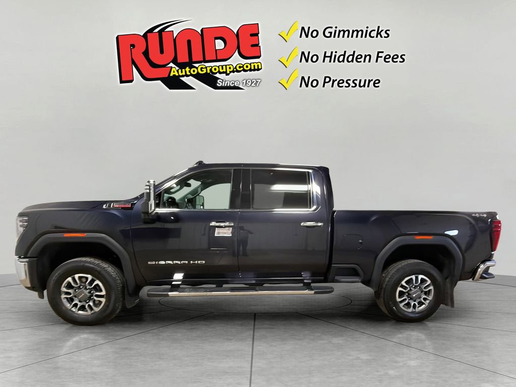 Used 2024 GMC Sierra 2500 SLT AWD/4WD image 3