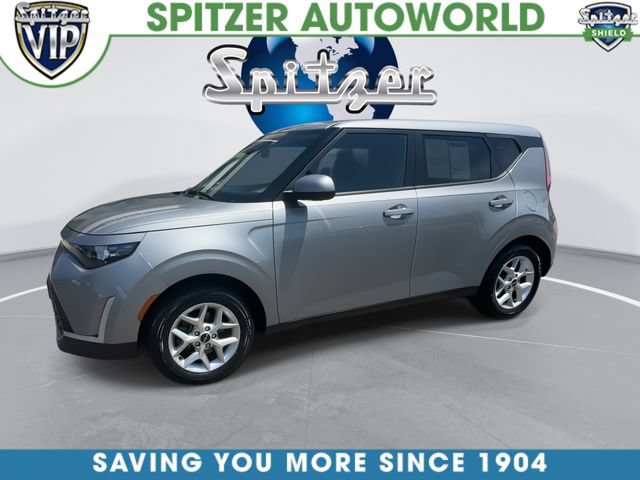 Certified 2023 Kia Soul LX w/ LX Technology Package FWD image 4