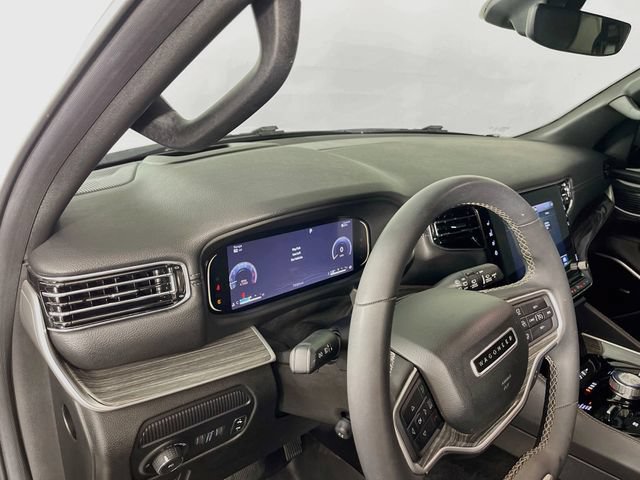 Used 2022 Jeep Wagoneer Series III w/ Premium Group I AWD/4WD image 10