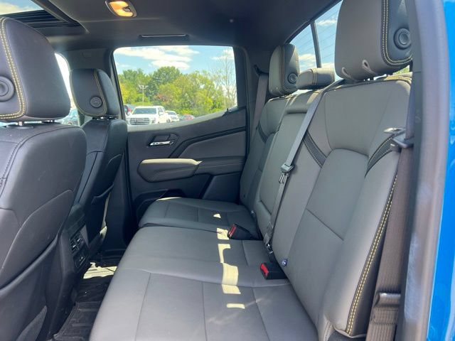 Used 2023 Chevrolet Colorado ZR2 w/ ZR2 Convenience Package III AWD/4WD image 17