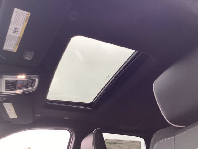 New 2026 RAM 2500 Laramie w/ Night Edition AWD/4WD image 22