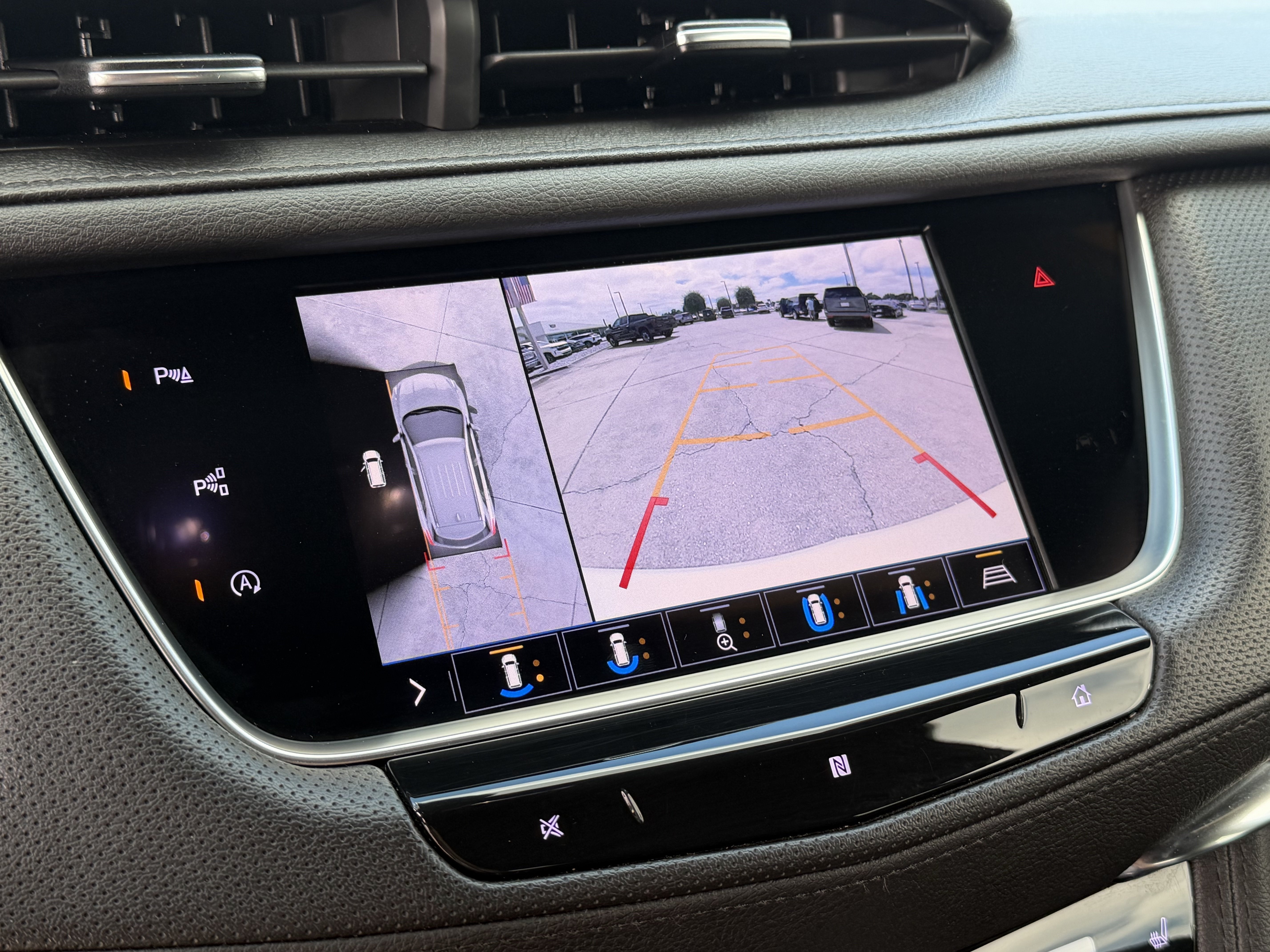 Used 2020 Cadillac XT5 Sportv AWD/4WD image 33