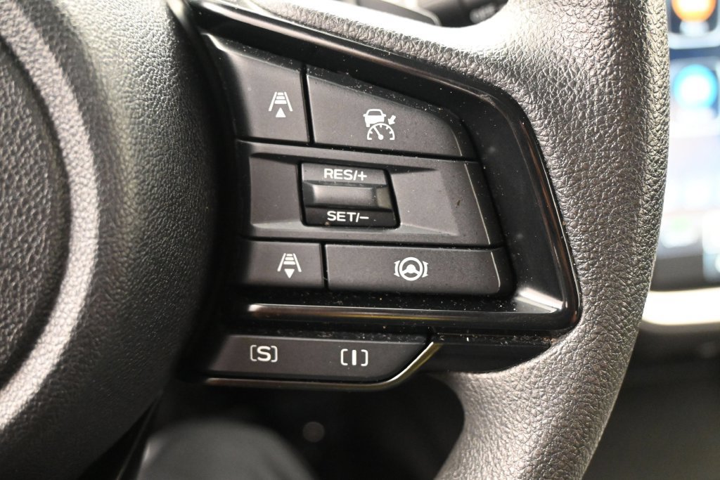 Used 2024 Subaru Crosstrek 2.0i Premium AWD/4WD image 18