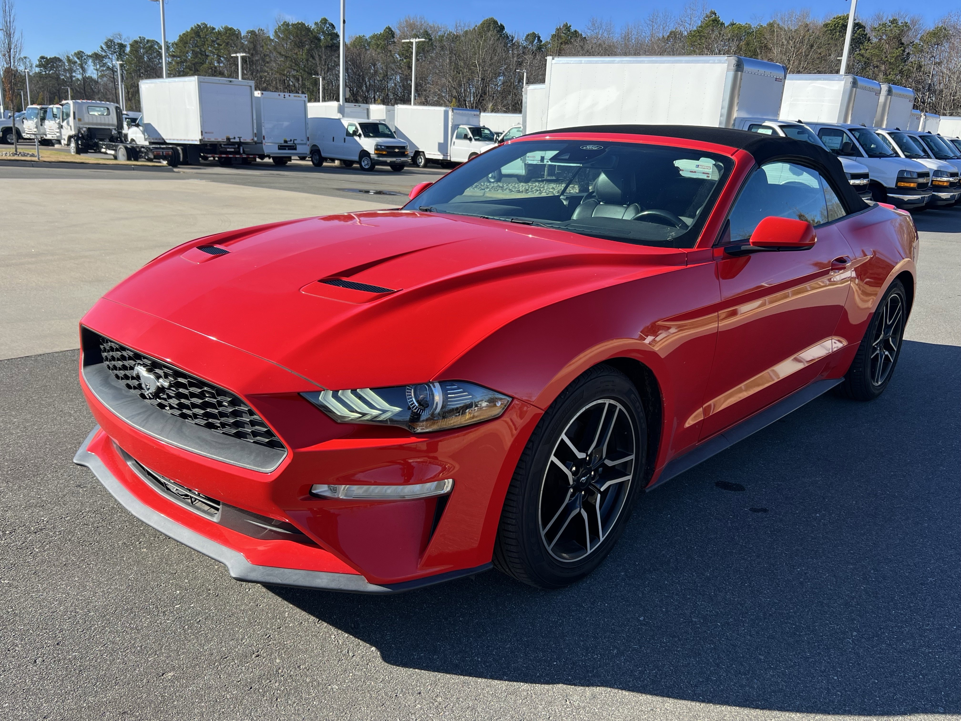 Used 2021 Ford Mustang Premium image 5