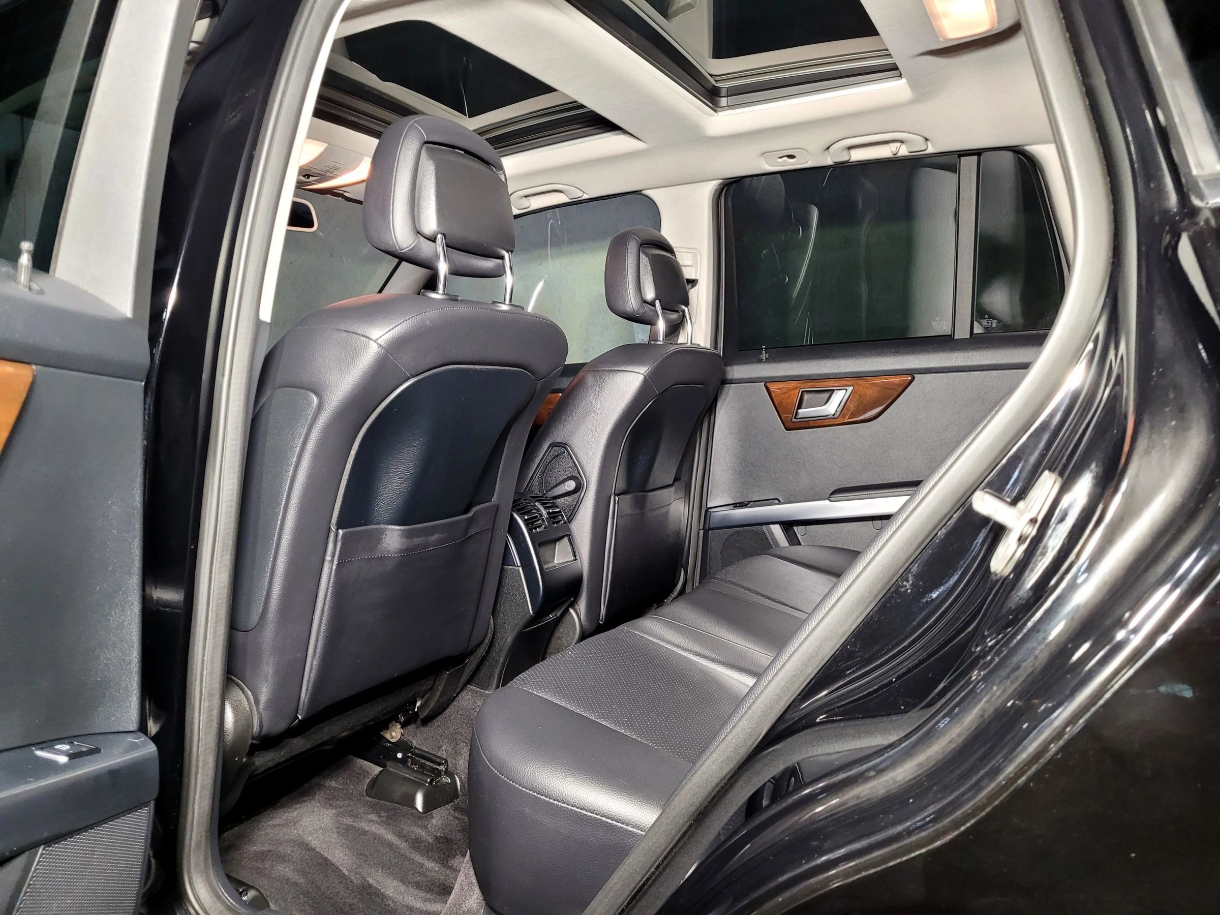 Used 2015 Mercedes-Benz GLK 350 4MATIC image 39