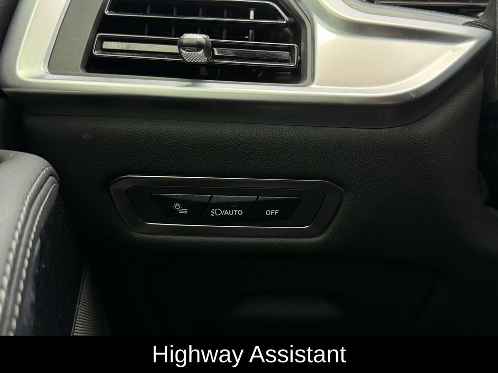 Used 2024 BMW X7 xDrive40i w/ Executive Package image 29