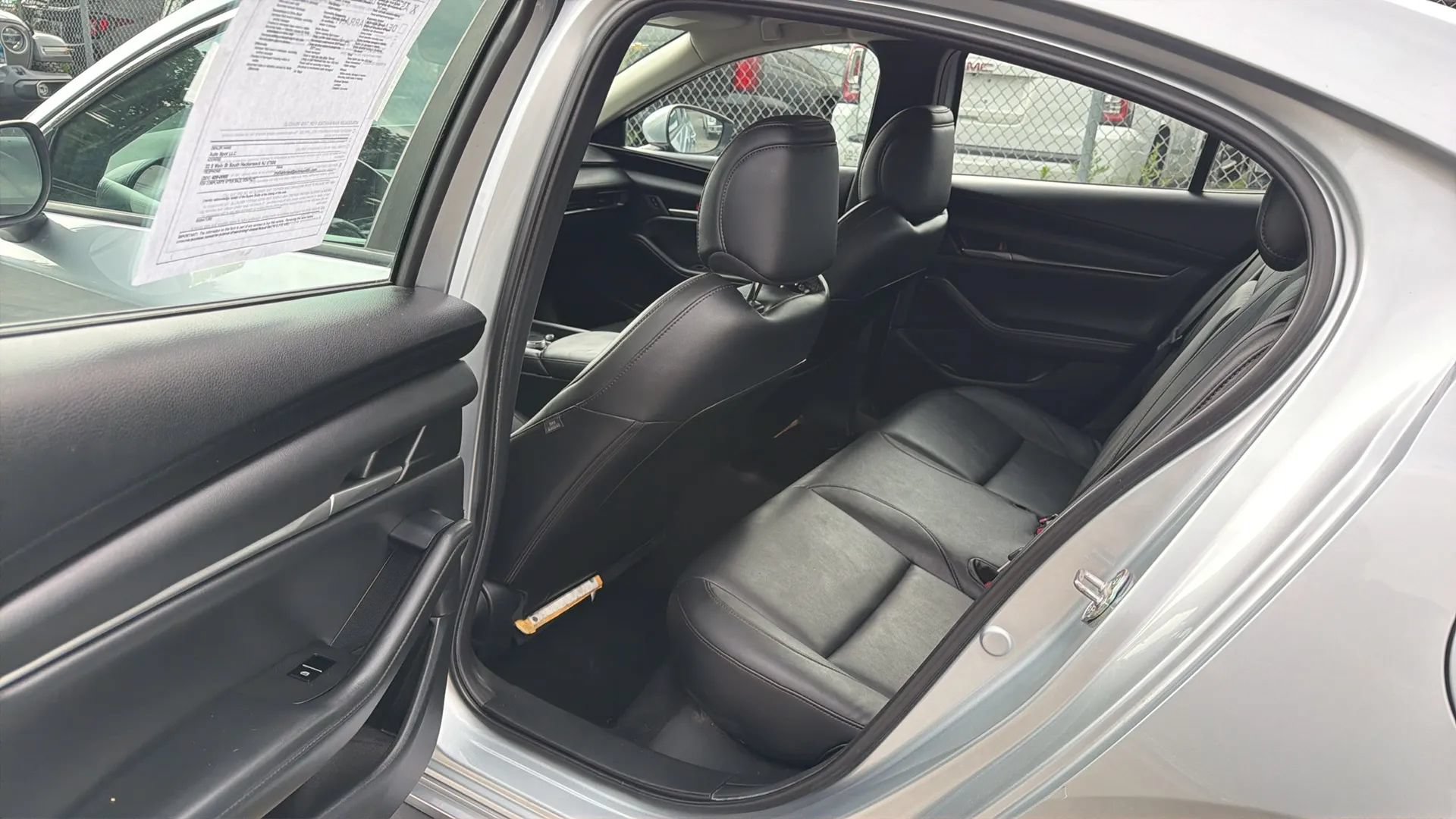 Used 2020 MAZDA MAZDA3 AWD Sedan w/ Select Package image 26