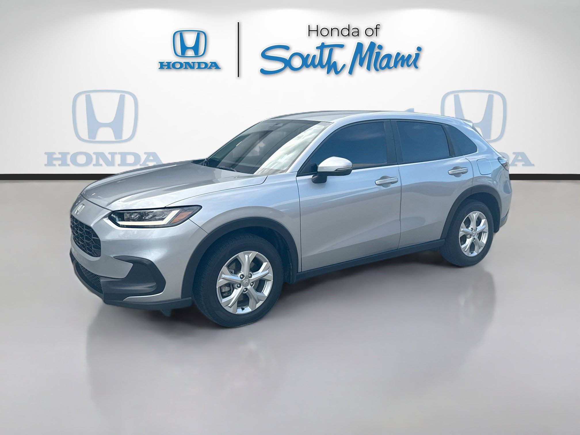 Certified 2024 Honda HR-V LX image 3