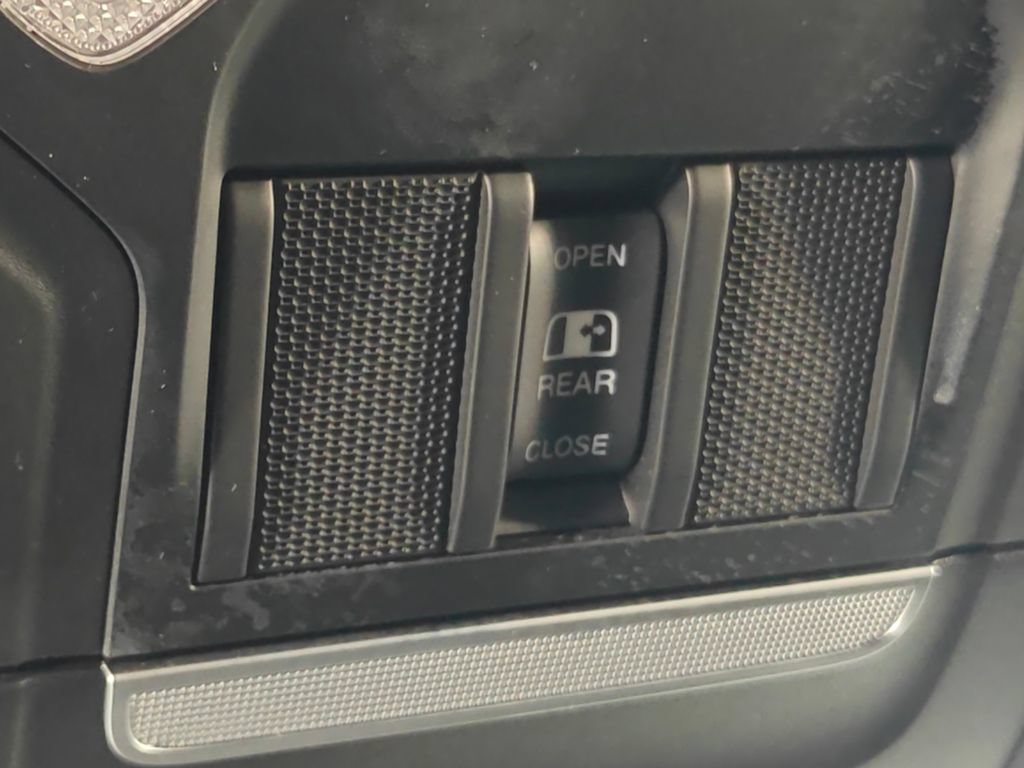 Used 2021 RAM 1500 Big Horn AWD/4WD image 10