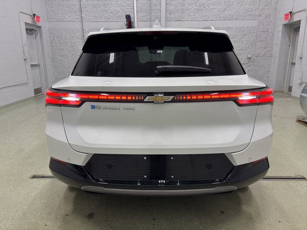 New 2026 Chevrolet Equinox EV LT w/ Convenience Package II image 4