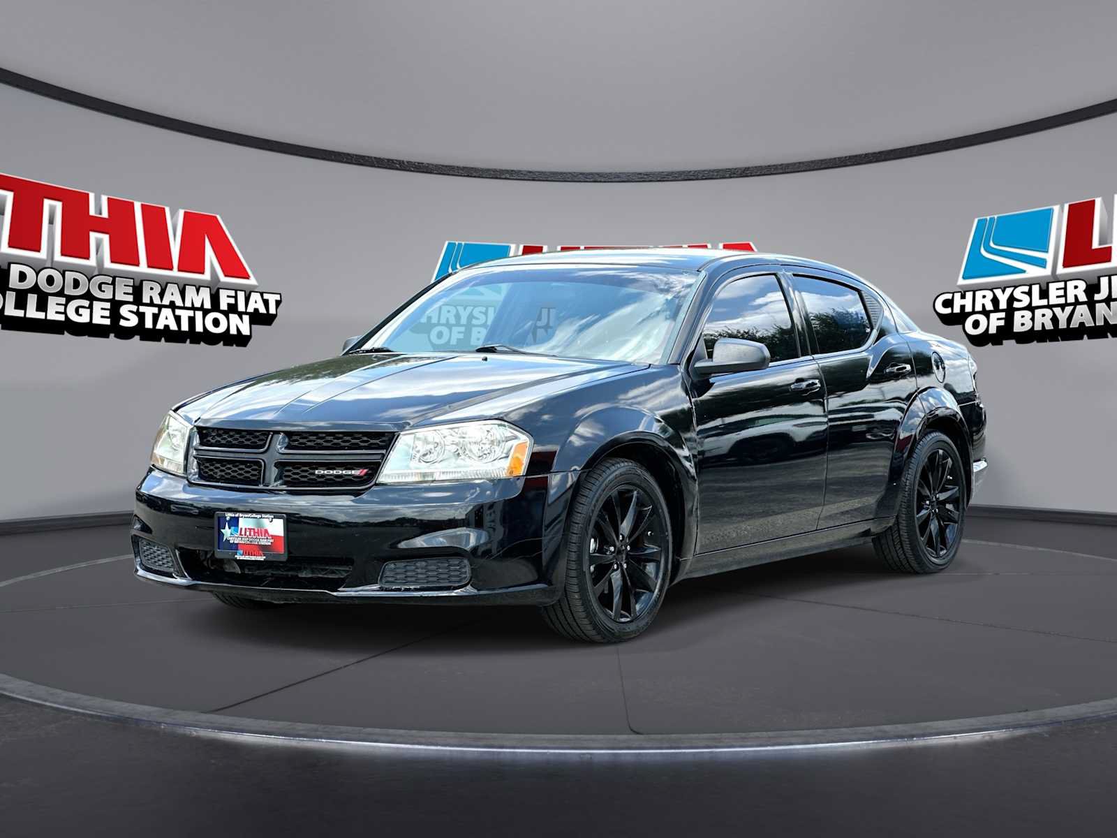 Used 2013 Dodge Avenger SE FWD image 1