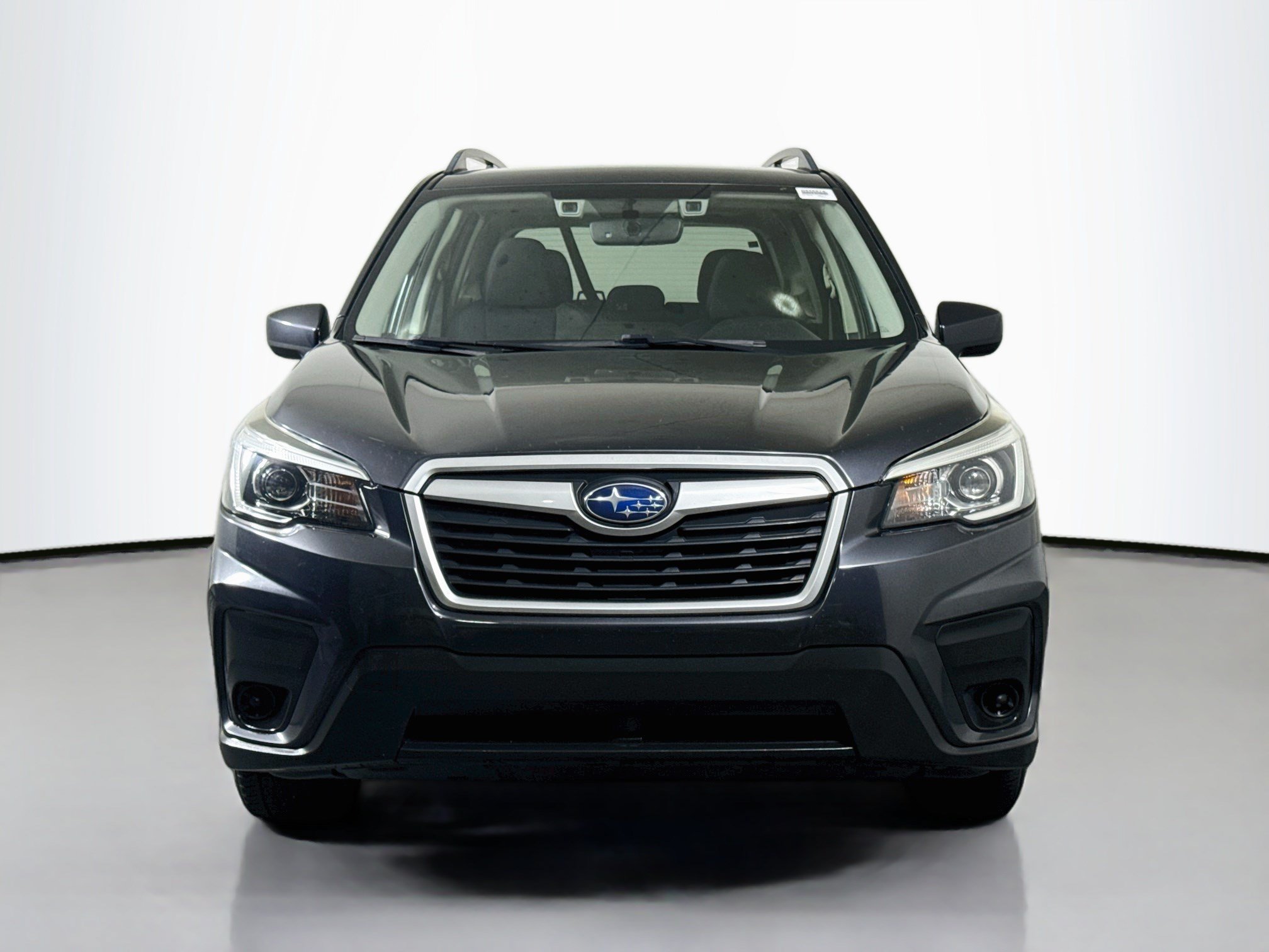 Used 2019 Subaru Forester Premium AWD/4WD image 2