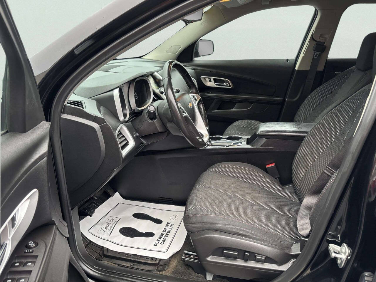 Used 2017 Chevrolet Equinox LT w/ Convenience Package FWD image 15