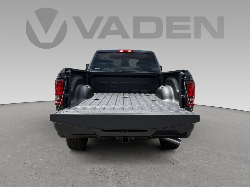 New 2026 RAM 2500 Big Horn AWD/4WD image 16