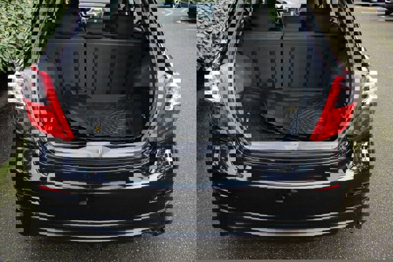 Used 2009 Toyota Matrix S image 16