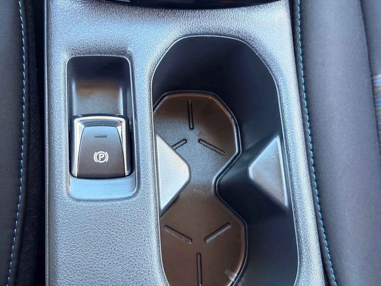 Certified 2022 Nissan Leaf SV Plus FWD image 27