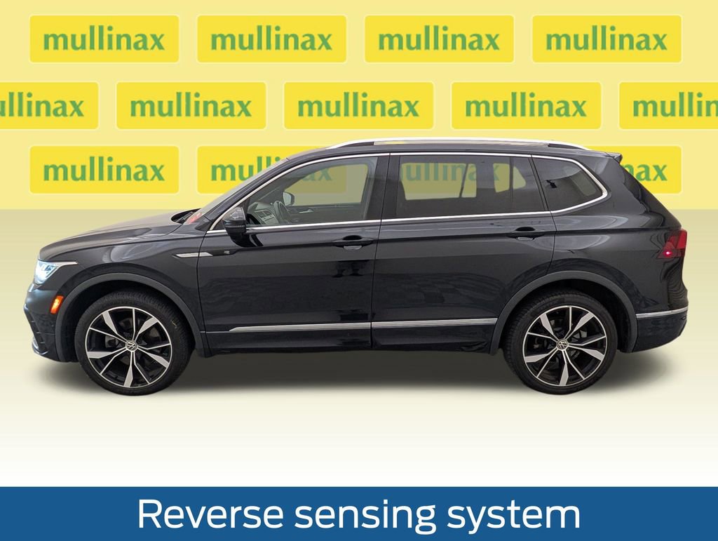Used 2022 Volkswagen Tiguan SEL R-Line AWD/4WD image 11