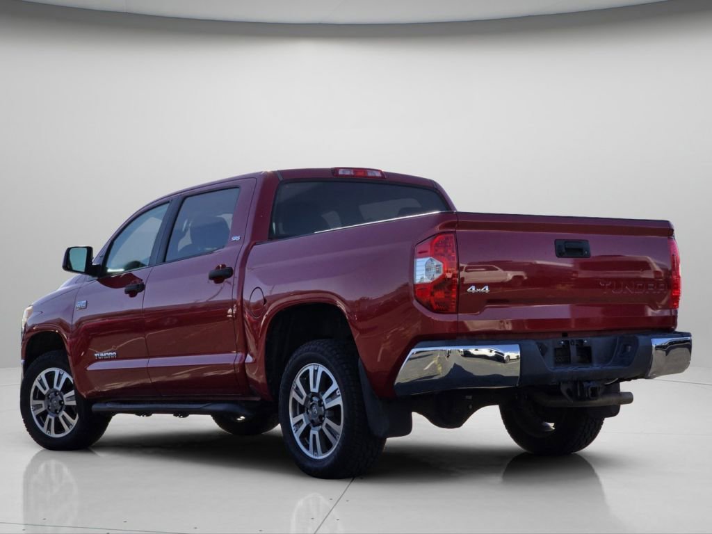 Used 2017 Toyota Tundra SR5 w/ SR5 Upgrade Package AWD/4WD image 18