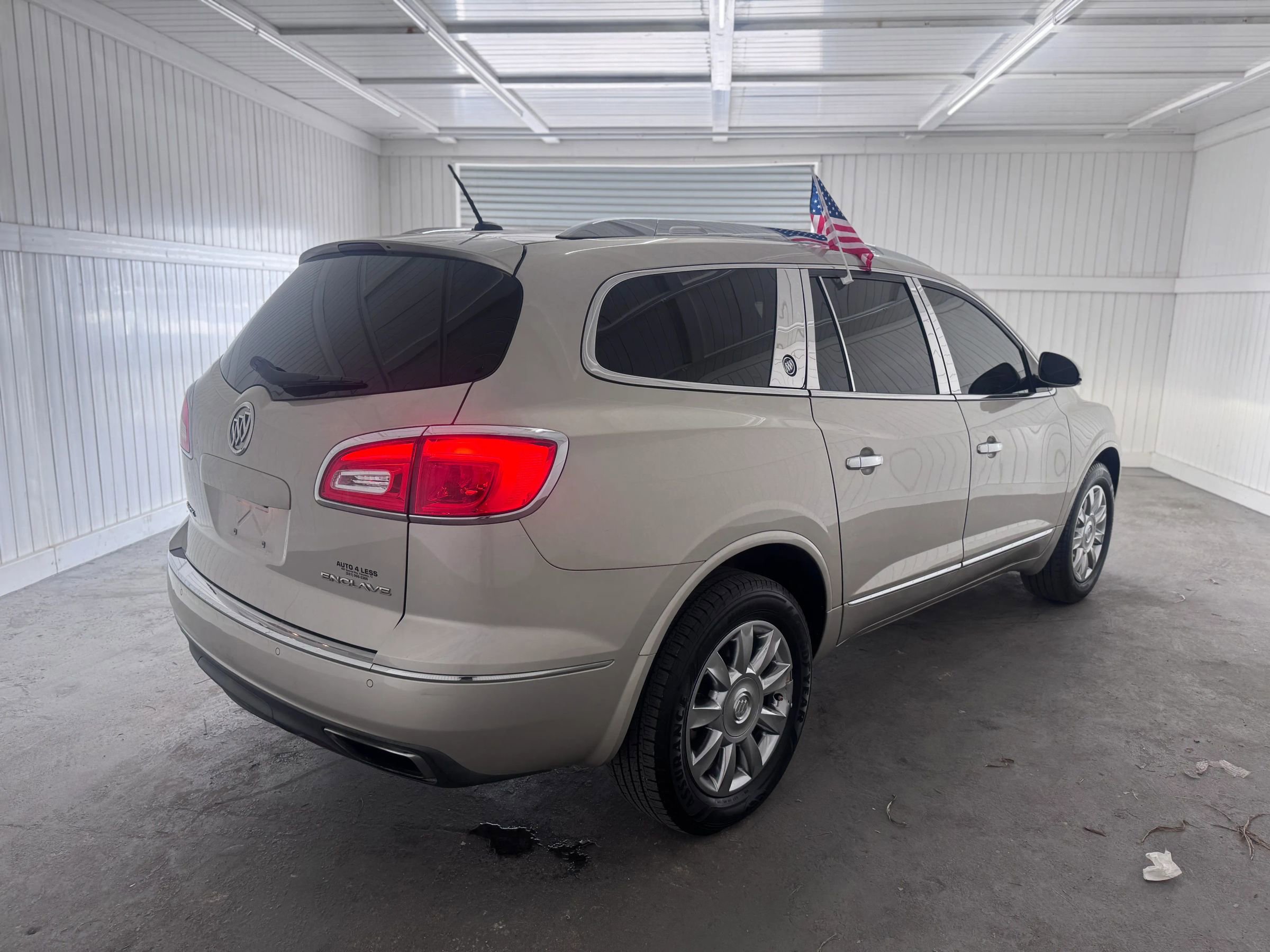 Used 2015 Buick Enclave Leather FWD image 5