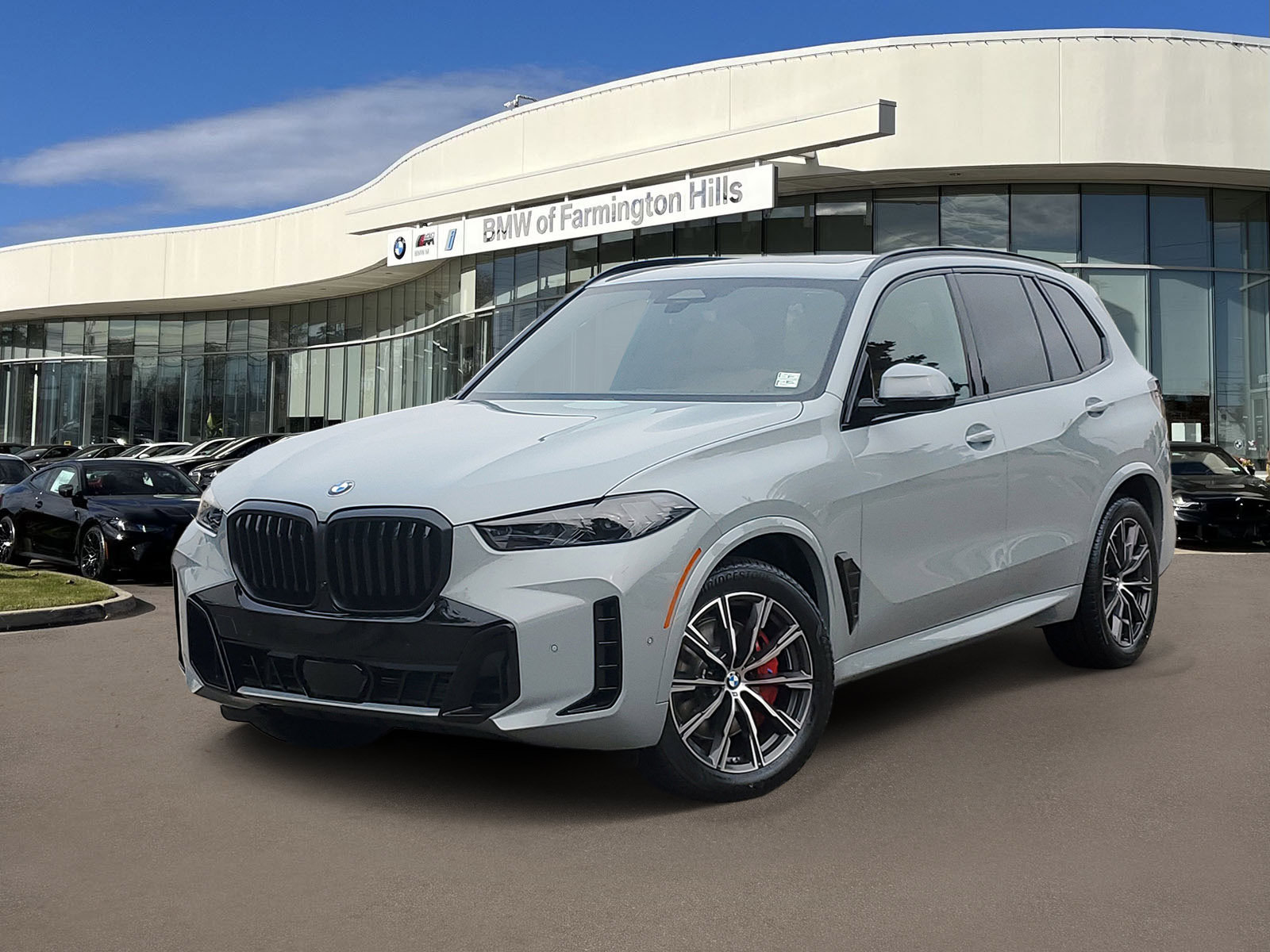 New 2026 BMW X5 xDrive40i w/ M Sport Package