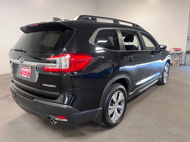Used 2024 Subaru Ascent Premium AWD/4WD image 3
