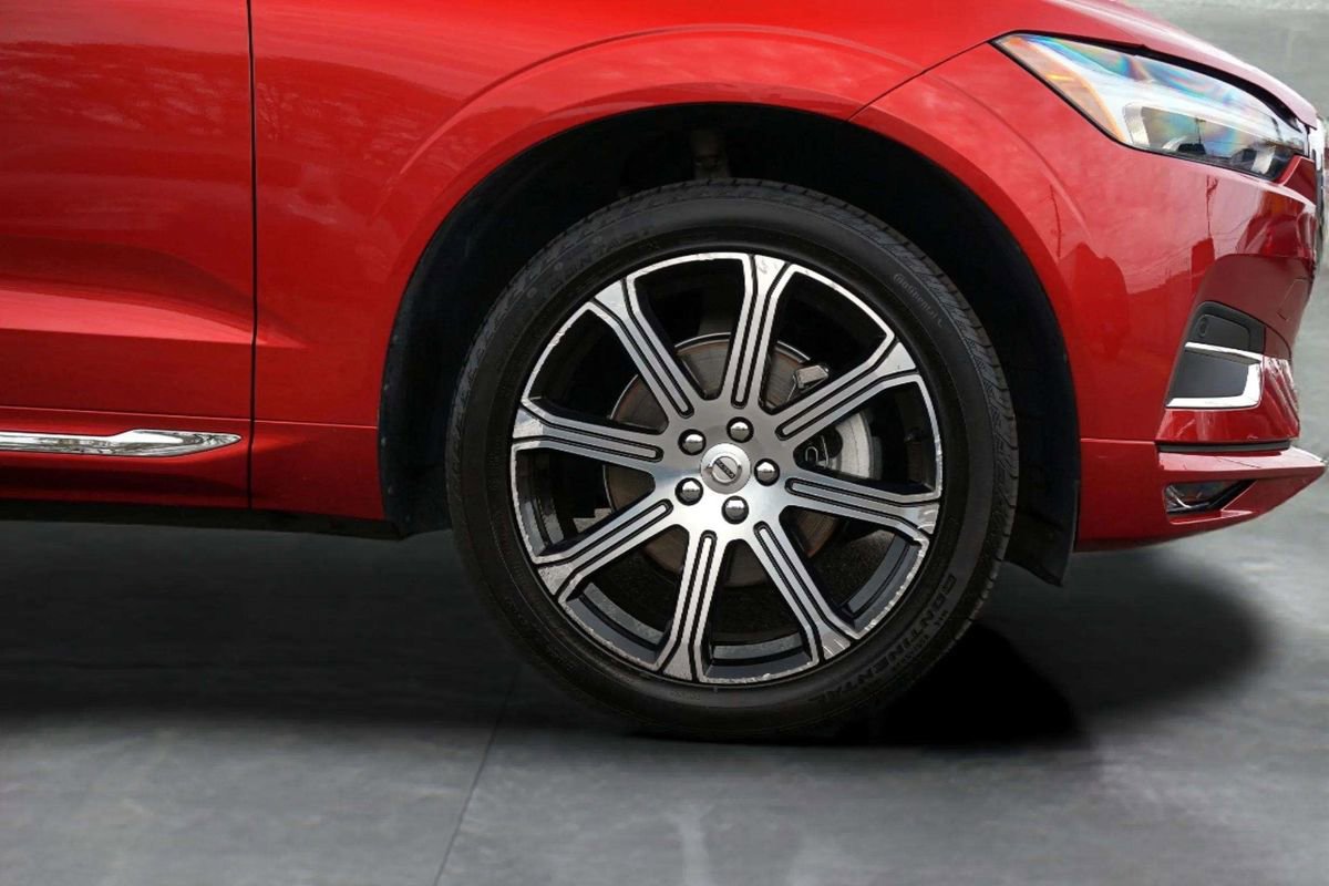 Used 2020 Volvo XC60 T5 Inscription w/ Protection Package Premier image 9