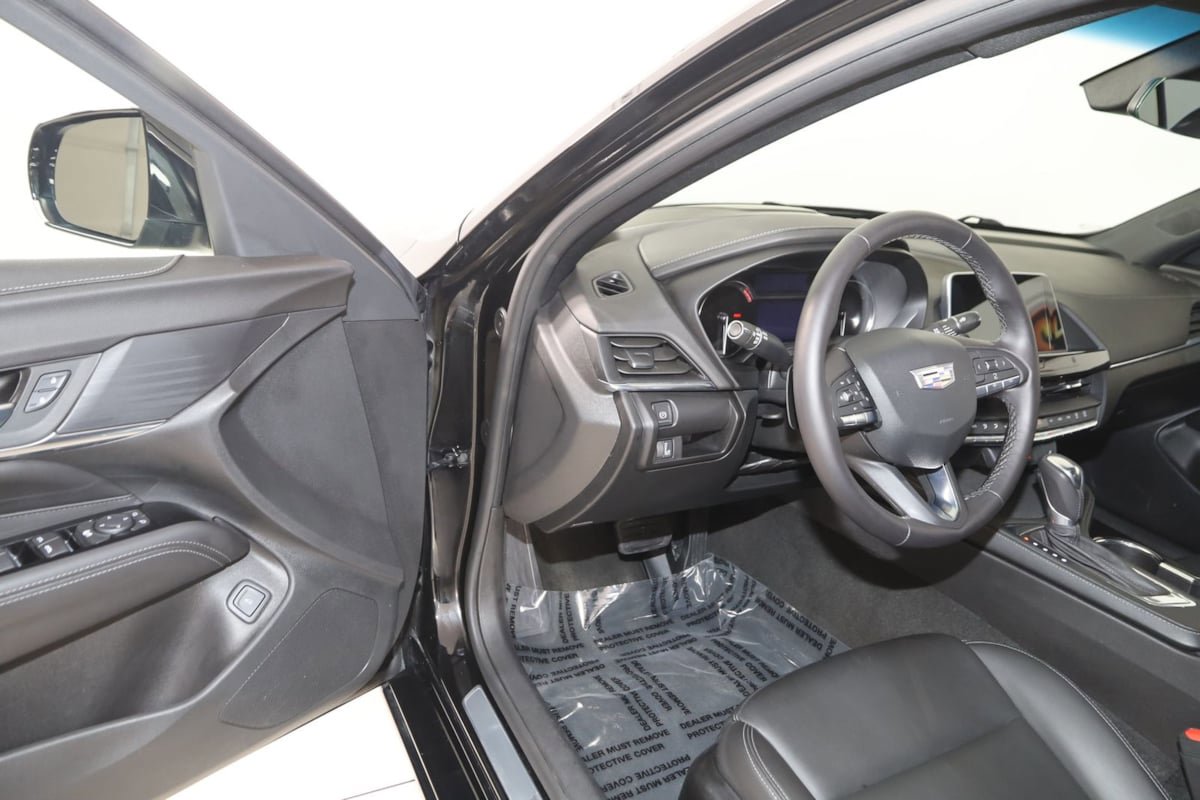 Used 2021 Cadillac CT4 Luxury w/ Cold Weather Package AWD/4WD image 49